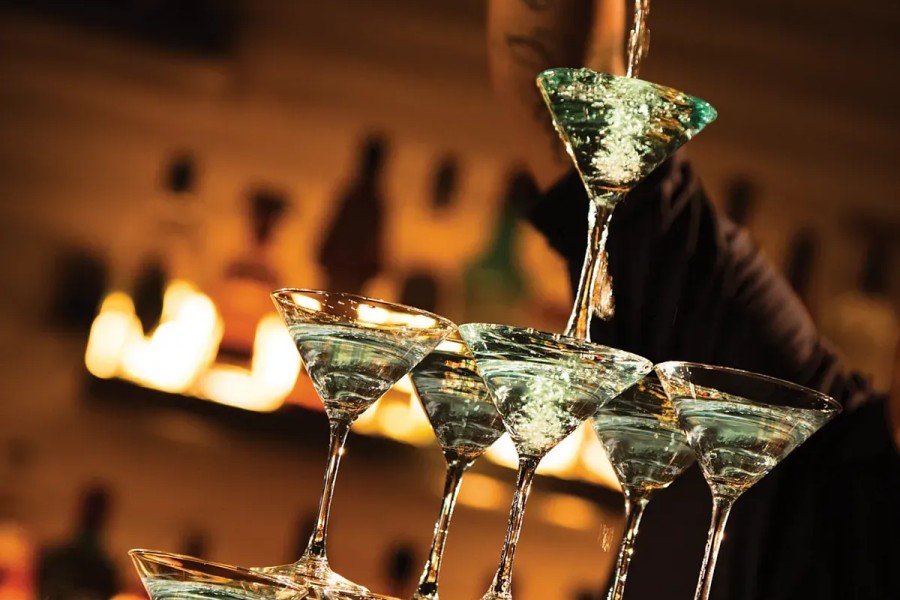 imgi_32_BRERC-DRINK-Martini-Tower1-1A-bleed-CB